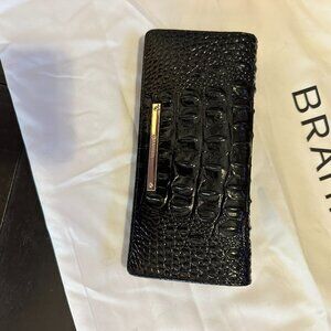 Brahmin Wallet